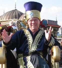 Jim the sultan, tighter