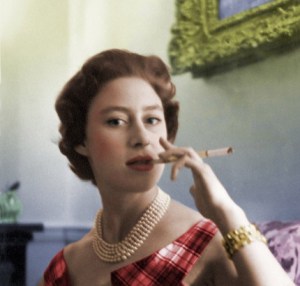 princess-margaret-at-west-malling-kent-1957-1024x976-430x410